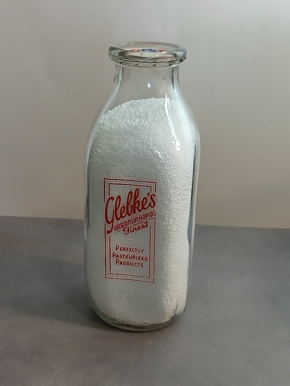 VTG Glebke's Milk Bottle-Quart-"Wisconsin Rapids Finest"